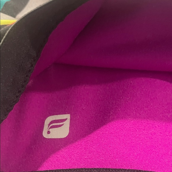 Fabletics Vibrant Geometric Reversible Sports Bra Size Small - Picture 5 of 7